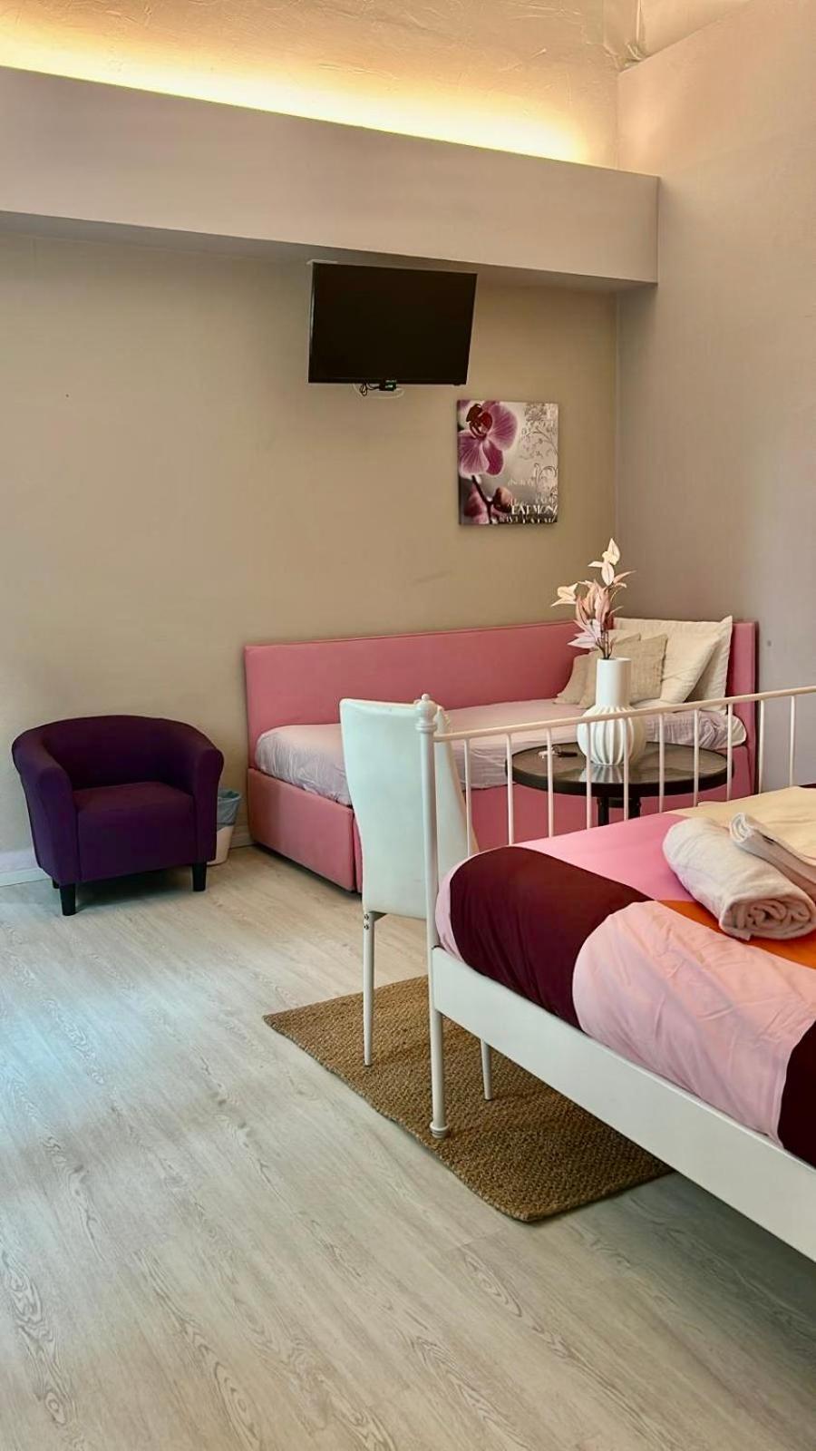 Casa Giulietta Hotel Desenzano del Garda Luaran gambar